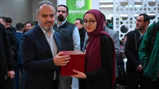 Bakan Kasapoğlu ve Başkan Aktaş gençlerle buluştu