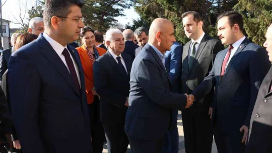 Bakan Kirişçi, Edirne Valiliği'ni ziyaret etti