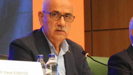 Bakan Kirişçi, tahıl koridorundan 442 gemi geçti