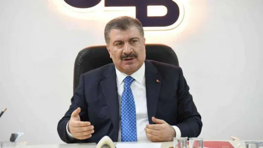 Bakan Koca, İstanbul'da ilaç sektörü temsilcileriyle buluştu