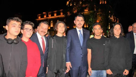 Bakan Kurum'dan 13 saatlik baş döndüren tempo