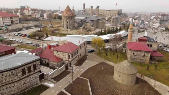 Bakan Kurum'dan Erzurum Kent Meydanı çalışmalarıyla ilgili paylaşım