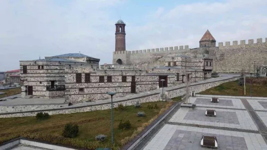 Bakan Kurum'dan Erzurum Kent Meydanı çalışmalarıyla ilgili paylaşım