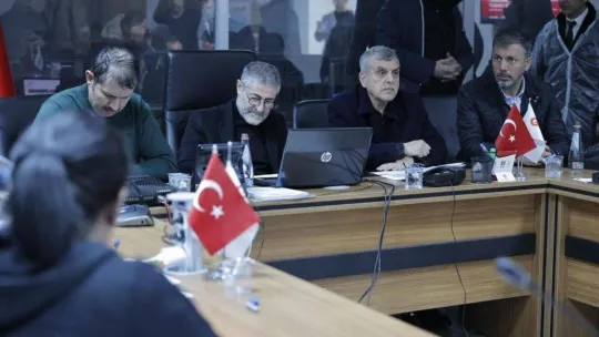 Bakan Nebati, depremin vurduğu Şanlıurfa'da incelemelerde bulundu