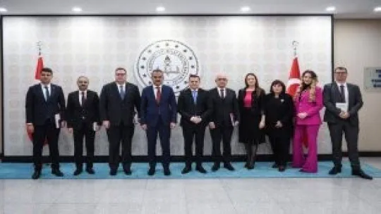 Bakan Özer, Karadağ Eğitim Bakanı Vojinovic ile görüştü