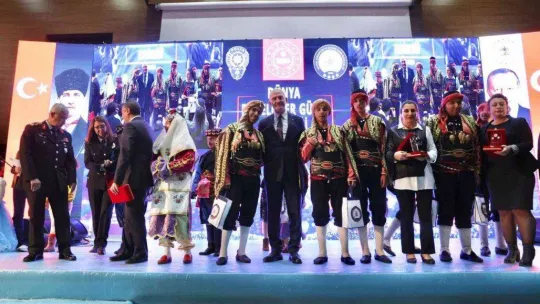 Bakan Soylu: 'Sevgi bütün engelleri aşar'