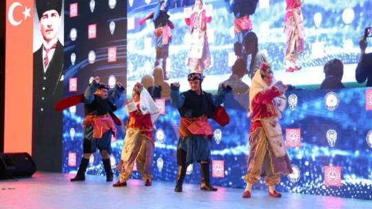 Bakan Soylu: 'Sevgi bütün engelleri aşar'