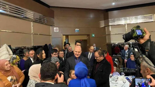 Bakan Soylu, engelli vatandaşlar ve aileleriyle bir araya geldi