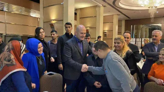 Bakan Soylu, engelli vatandaşlar ve aileleriyle bir araya geldi