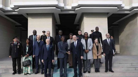 Bakan Soylu, Gambiya Cumhurbaşkanı Yardımcısı Joof ile bir araya geldi