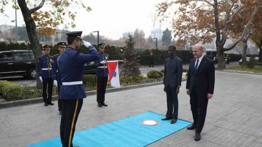 Bakan Soylu, Gambiya Cumhurbaşkanı Yardımcısı Joof ile bir araya geldi