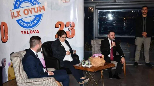 Bakan Yanık, Altınova'da gençlerle buluştu