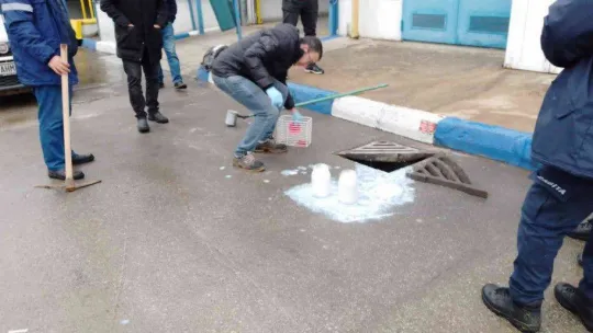 Bakanlıktan Kiraz Deresi'nde kirliliğe neden olan firmaya ceza