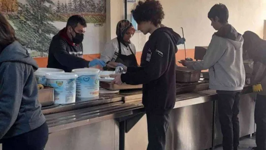 Balıkesir'de 19 bin öğrenci ücretsiz yemek imkanından faydalanıyor