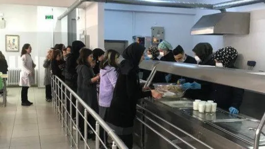 Balıkesir'de 19 bin öğrenci ücretsiz yemek imkanından faydalanıyor