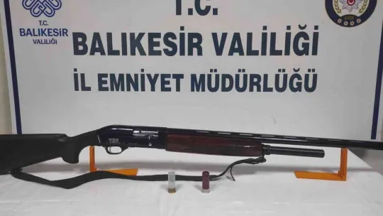 Balıkesir'de 52 kilo esrar ele geçirildi