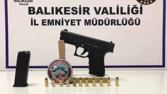 Balıkesir'de aranan 18 şahıstan 9'u tutuklandı