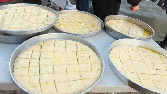 Balıkesir'de fırıncı üniversiteliler