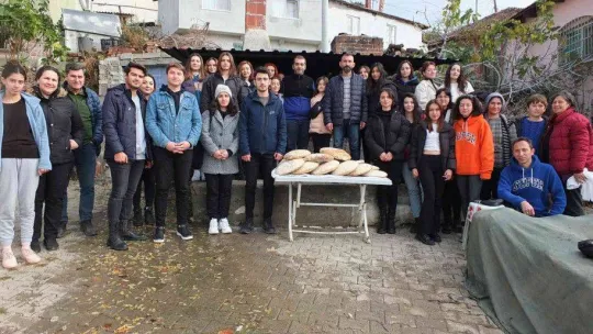 Balıkesir'de fırıncı üniversiteliler