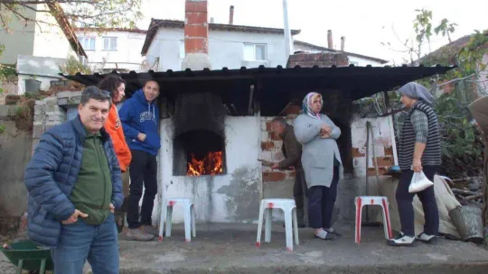 Balıkesir'de fırıncı üniversiteliler