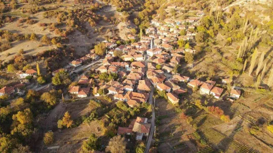 Balıkesir'de imece usulü kış hazırlıkları