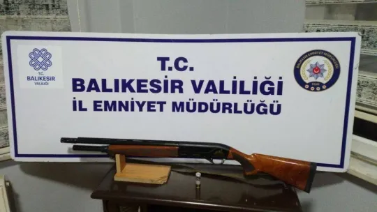 Balıkesir'de polisten 55 şahsa 'Huzur' operasyonu