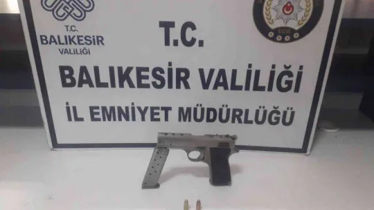 Balıkesir'de polisten 56 şahsa 'Huzur' operasyonu