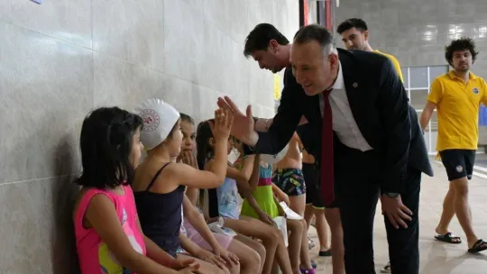 Balıkesir'de yüzme bilmeyen kalmayacak