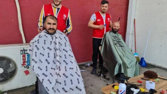 Balıkesir deprem bölgesinde yaraları sarıyor