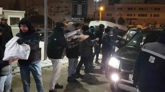 Balıkesir depremzedeler için kenetlendi