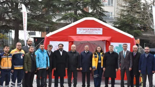 Balıkesir'e, 4 ambulans ve 1 adet Umke aracı teslim edildi