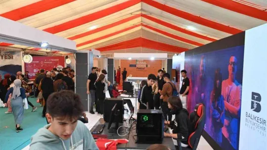 Balıkesir'in gençlik projeleri, Ankara'da göz doldurdu