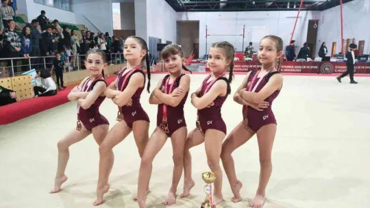 Balıkesir'in sporcuları Türkiye 3'ncüsü