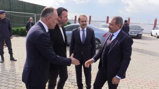 Balıkesir Valisi Hasan Şıldak, Bandırmaspor'a destek verdi