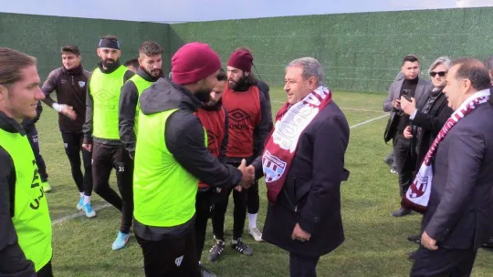 Balıkesir Valisi Hasan Şıldak, Bandırmaspor'a destek verdi