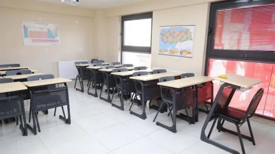 Bandırma'da 'Destek Eğitim Kurs Merkezi' açıldı