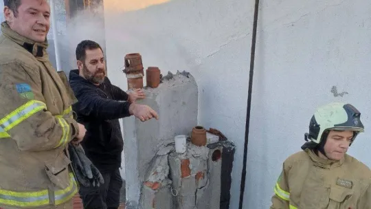 Bandırma'da baca yangını apartman sakinlerini korkuttu