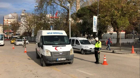 Bandırma'da servis araçlarına trafik denetimi