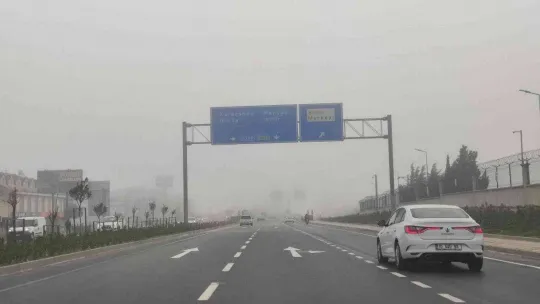 Bandırma'da sis etkili oldu