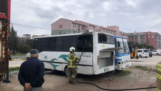 Bandırma'da sürücü adayı aracına kundaklama
