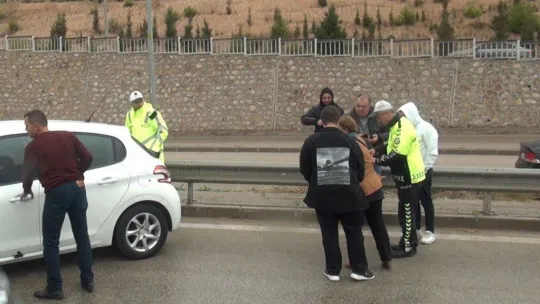 Bandırma'da yağış sebebiyle kayan araç kaza yaptı 1 kişi yaralı