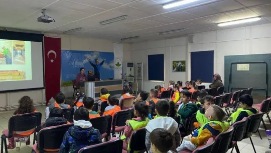 Barınak öğrencilerle dolup taşıyor