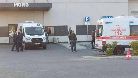 Başakşehir Çam ve Sakura Şehir Hastanesi'nde tedavisi devam eden işçilerden biri yaşamını yitirdi