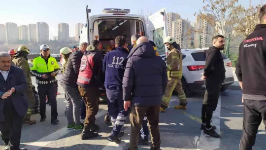 Başakşehir'de kaza: 5 yaralı