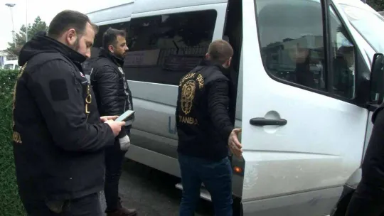 Başakşehir'de korsan öğrenci servisi yakalandı