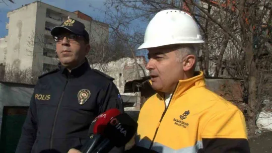 Başakşehir'de tespiti yapılan son metruk binanın yıkımı  yapıldı