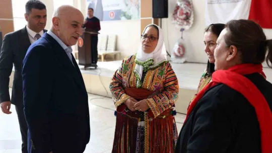 Başkan Altınok Alevi dedeleriyle buluştu