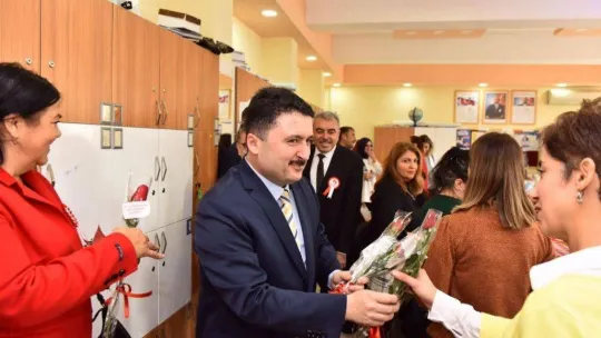 Başkan Avcı'dan Öğretmenler Günü ziyareti