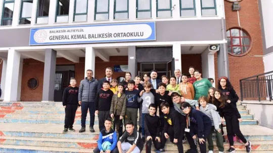 Başkan Avcı'dan Öğretmenler Günü ziyareti
