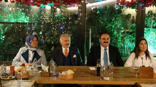 Başkan Aydıner, muhtarlarla buluştu